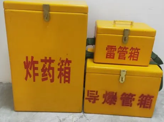 鸡冠玻璃钢雷管箱的适用范围